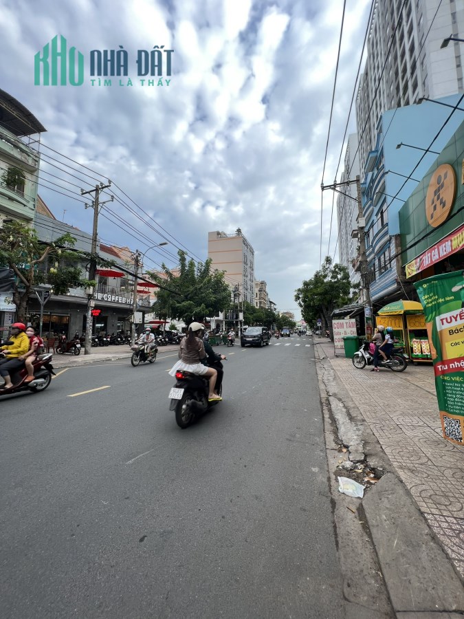 Bán nhà MTKD Tô Hiệu(ngay Hòa Bình) DT 4x20m - 1 Lầu ST - Gía 15 tỷ TL