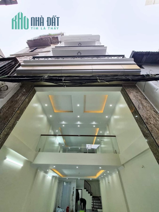 Bán! Nhà đẹp ở ngay! giá tốt! 68mx6tx5m Lạc Trung, Gara, Thang máy, KD, an sinh đỉnh