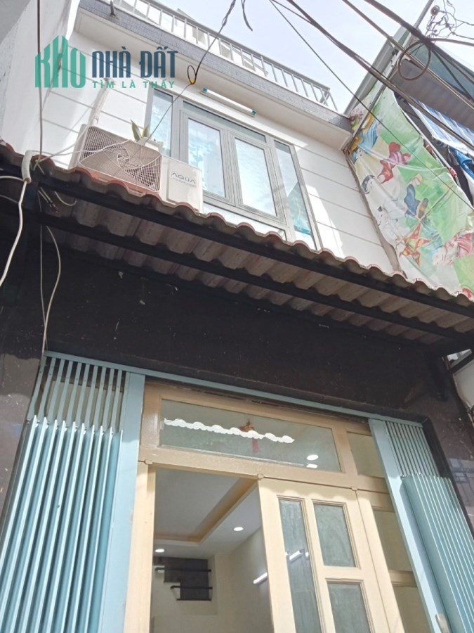Cho thuê Nhà NC Hẻm 296 Ba Đình P10 Q8. - Giá: 9triệu/tháng