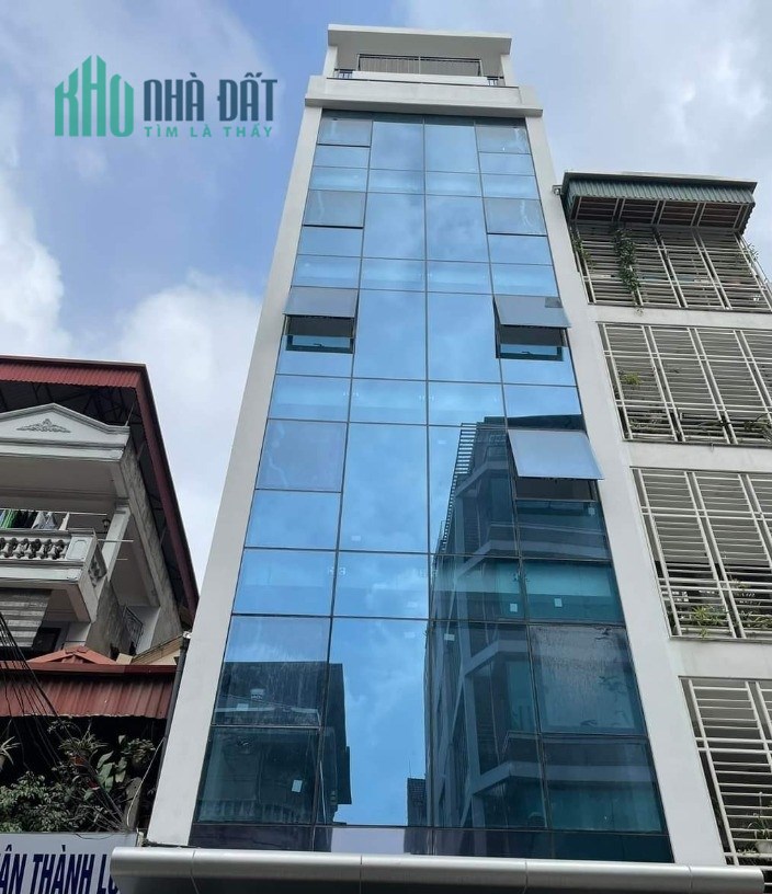 BÁN GẤP MẶT TIỀN ĐƯỜNG TÂN PHONG QUẬN 7 TÒA NHÀ 7 TẦNG 5X40 ĐANG CÓ THU NHẬP 200TR/THÁNG