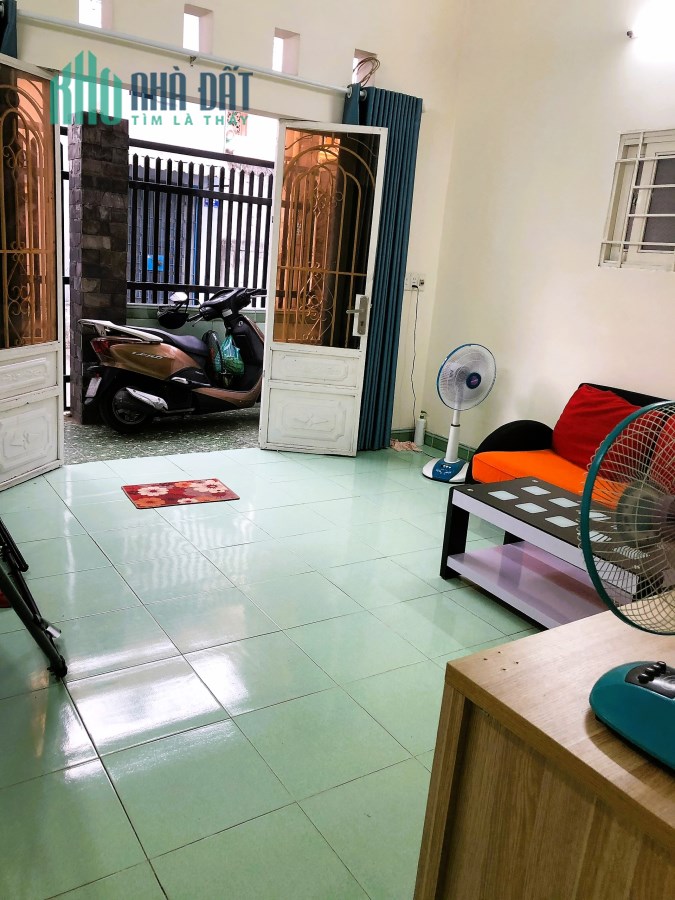 Cho thuê nhà nguyên căn 75M2 2PN dường số 1 Linh Xuân