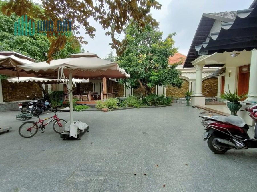 Bán Gấp - Biệt Thự 850 m2 MT Đường 14m Lâm Thị Hố TTH Q12 - 28 tỷ TL