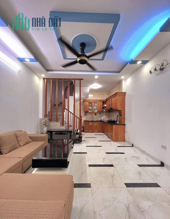 BÁN NHÀ BẠCH MAI, HAI BÀ TRƯNG 22MX4, 2 THOÁNG, NHỈNH 3



BÁN NHÀ BẠCH MAI HAI BÀ TRƯNG 22MX4