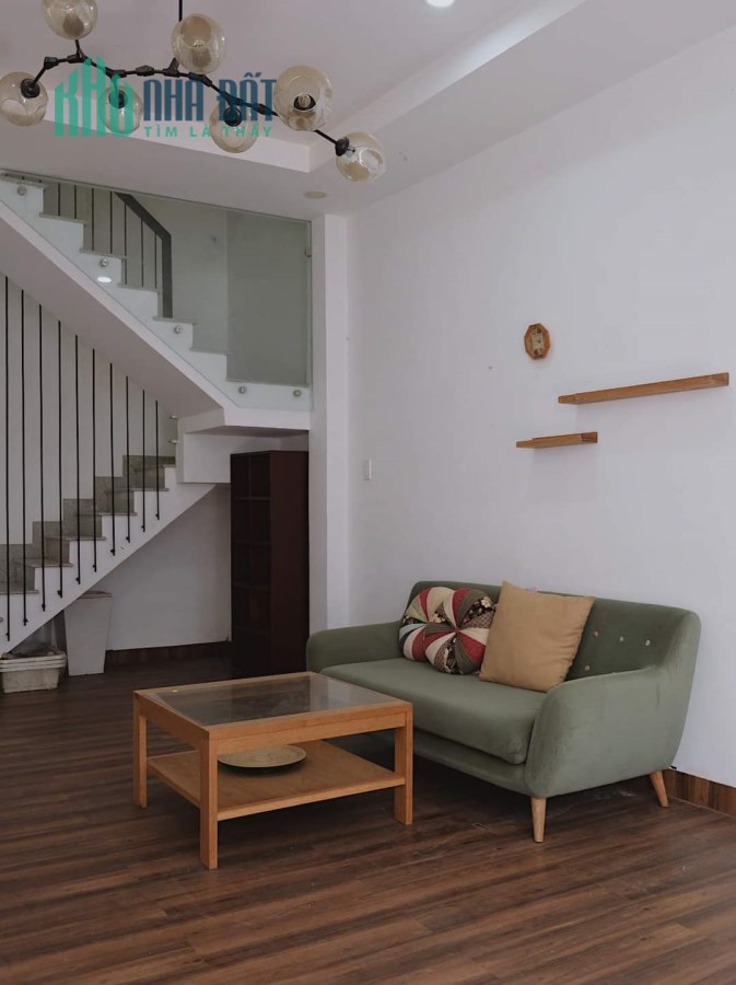 Bán nhà ở Tôn Thất Thuyết, 52m2 chỉ 4 tỷ 17, nhà mới ở liền