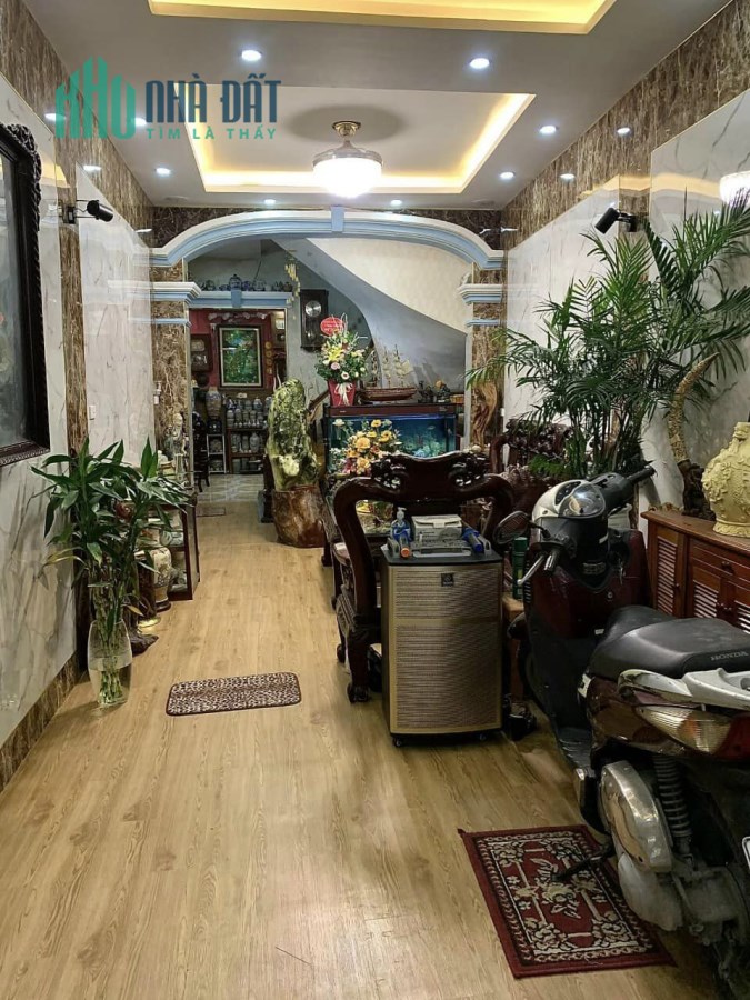 BÁN NHÀ BÙI XƯƠNG TRẠCH, NGÕ TO THOÁNG, 5 TẦNG DT 39  GIÁ 4.3 TỶ.