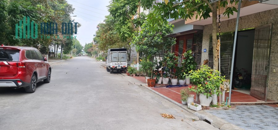 Thanh lý gấp nhà phố Nguyễn Công Trứ, TP Bắc Ninh. 3 tầng x 80m2, miễn TG