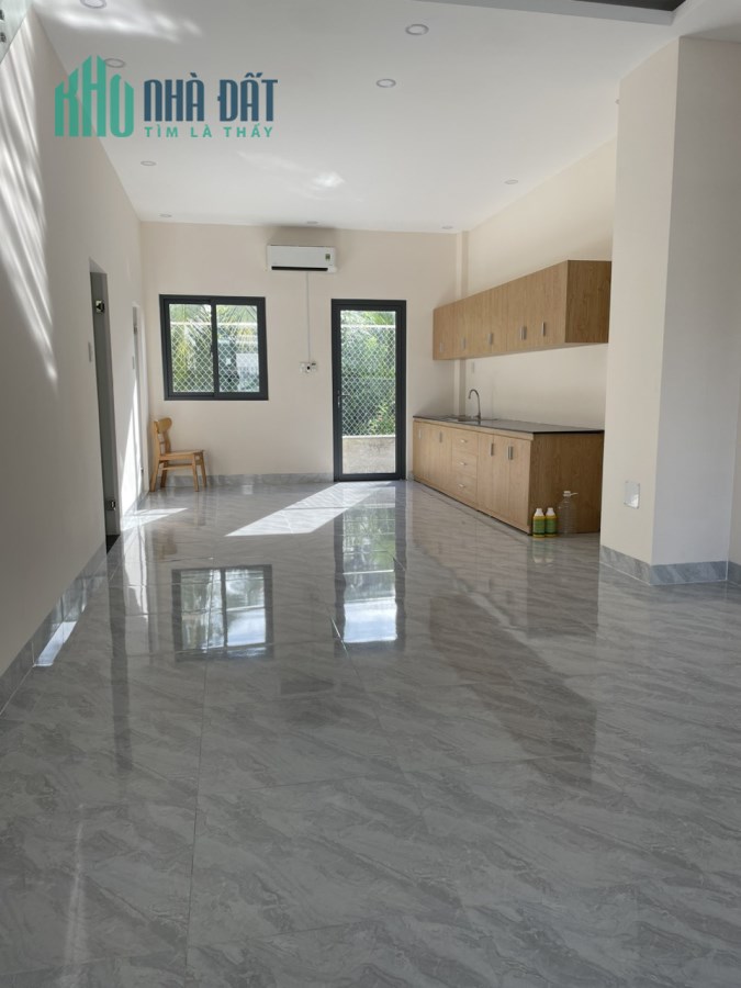 Do nhu cầu chuyển đến nơi khác sinh sống cần bán gấp nhà 1,5 tỷ