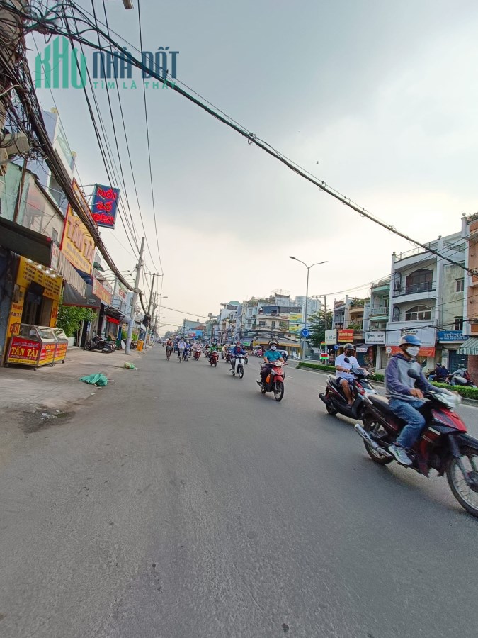 Bán nhà Mặt tiền Tân Sơn - Quang Trung - Gò Vấp, DT: 8x22m, 2 Tầng, 28.9 tỷ