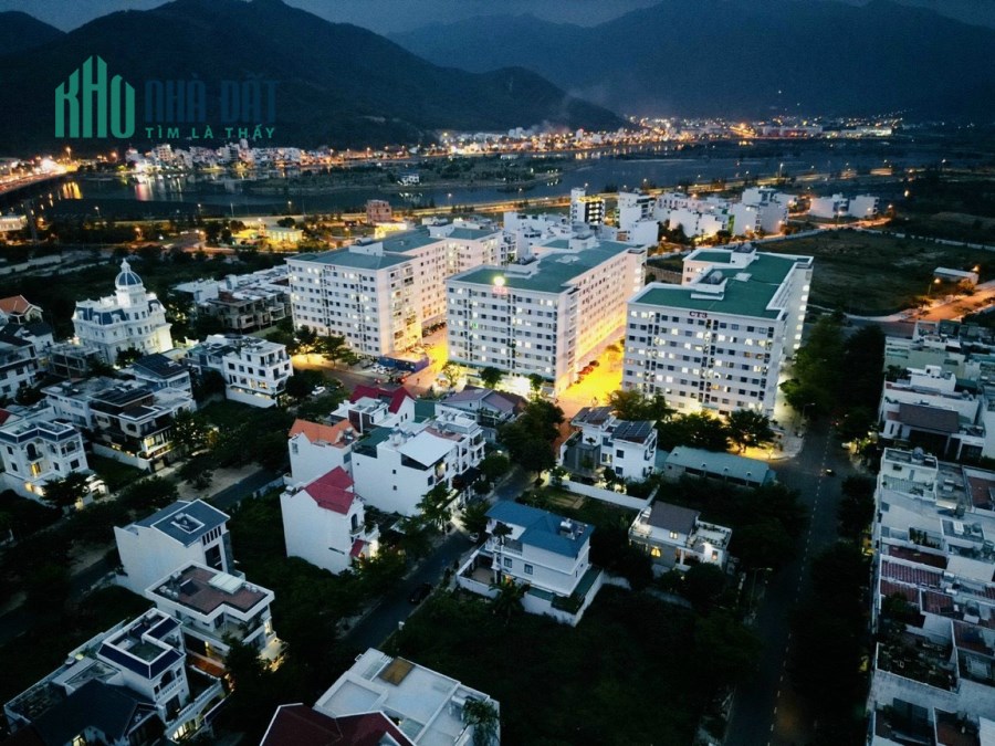 Mặt bằng kinh doanh mua bán được ngay CT1 HUD Phước Long