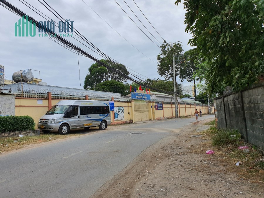 Bán nhà HẺM XE HƠI 4x15 gần trường tiểu học Hoàng Diệu 2 Linh Trung