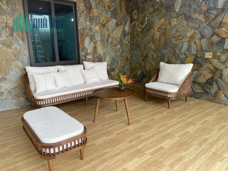 Hạ sốc 400tr, cần bán nhà 5 tầng mới Phố Trạm, 70m chỉ hơn 6 tỷ.