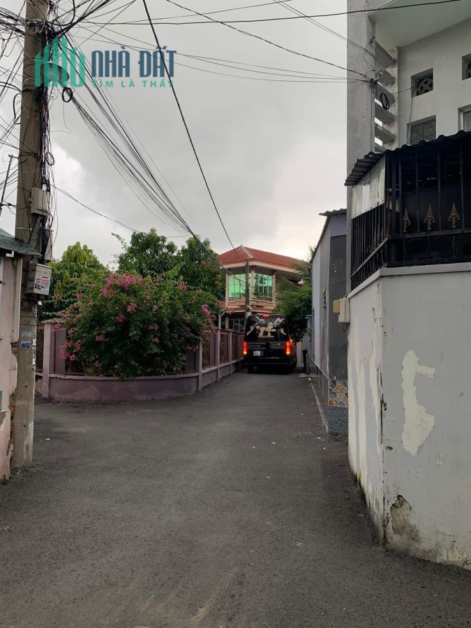 Đường Lê Văn Thịnh, phường Cát Lái, thành phố Thủ Đức. Nhà mới cất đẹp lung linh, đầy đủ nội thất