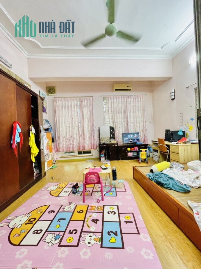 Bán nhà Tô Hoàng Hai Bà Trưng 51 m2, MT 5.3m, giá 8.1 tỷ Ô tô Kinh doanh
