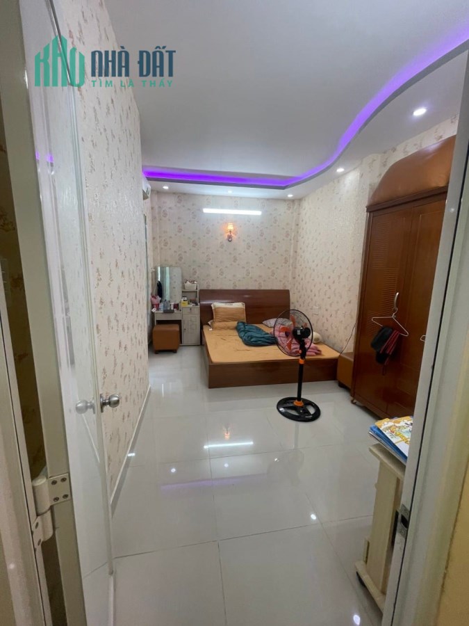 Bán nhà mới tinh, ô tô ngủ trong nhà Lê Văn Lương, Quận 7,DT59m2, 5 PN,  giá nhỉnh10 tỷ