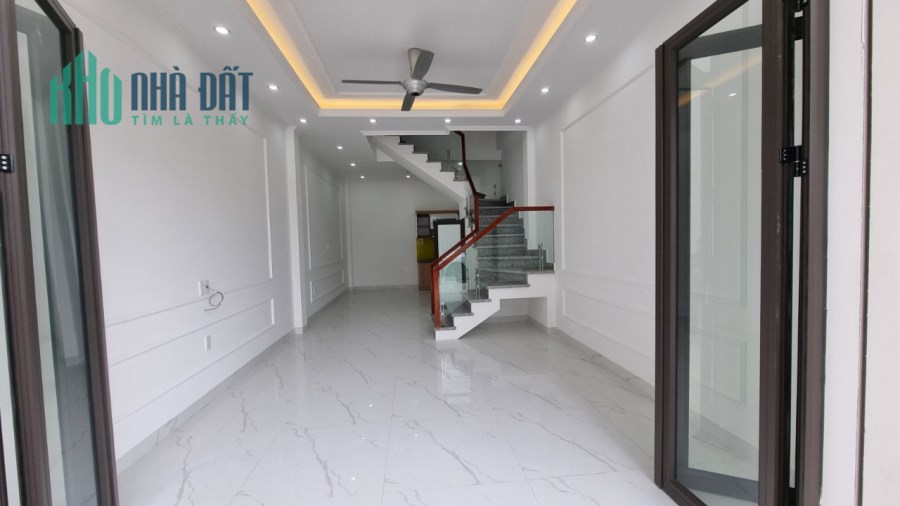 Nhà 3 tầng mới xây giá tại Hùng Vương, Hồng Bàng - Giá chỉ: 1,9 tỷ - 5
