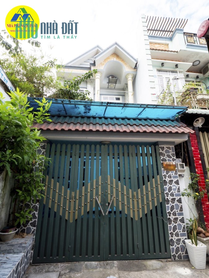 Bán Nhà Hóc Môn, Hẻm xe hơi đường Tô Ký, 84M2, Nở Hậu, 2 Tầng BTCT, 4PN, Chỉ 4 Tỷ 2.