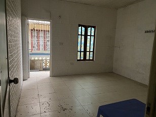 Cần Bán GẤP Nhà 3 Tầng Ở Phố Trần Khát Chân - quận Hai Bà Trưng