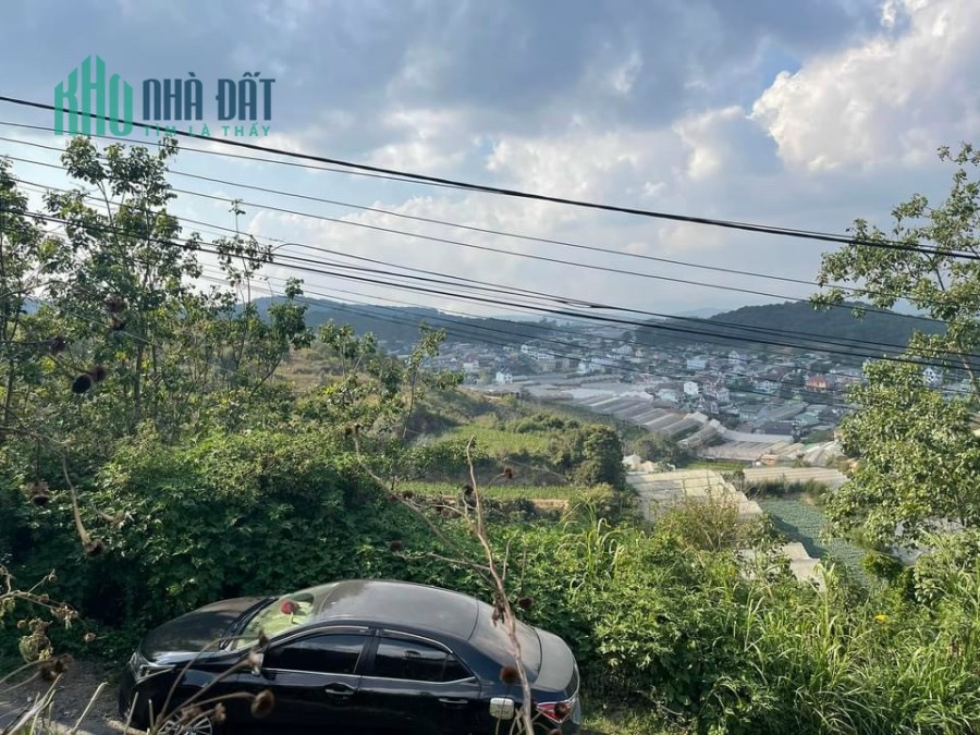 Bán gấp đất nền Biệt Thự view đẹp mặt tiền đường Mẫu Tâm, Đà Lạt 308m2 giá chỉ 15 tỷ