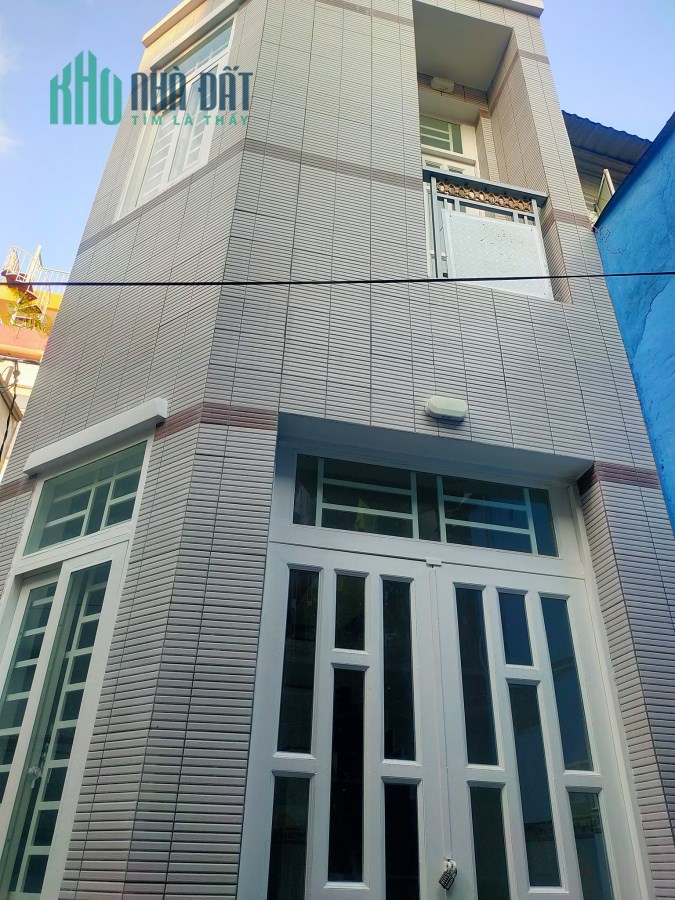 Bán nhà nhỏ nhỏ xinh xinh đường Nhật Tảo, nhà mới đẹp dọn vào ở ngay, giá chỉ 2.5 tỷ.