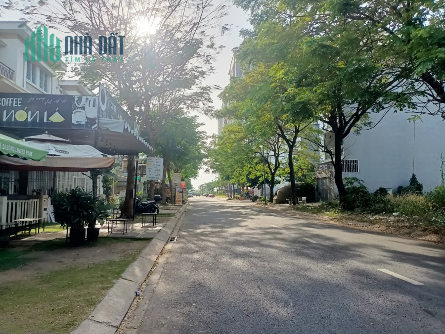 Cần Bán Nhanh Lô Đất Nền Sổ Đỏ, KDC Phong Phú 4, Lô Đẹp, Hướng Đông Nam, Giá Chỉ 7 Tỷ 200 Triệu