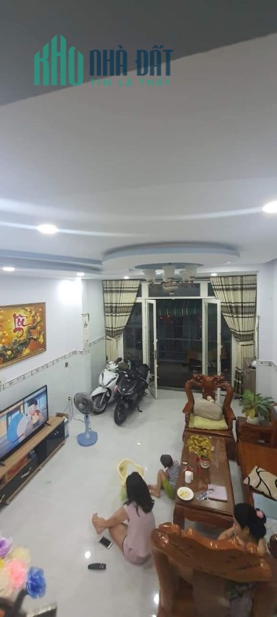Bán nhà 2 mặt tiền sát Bùi Minh Trực nhỉnh 5 tỷ