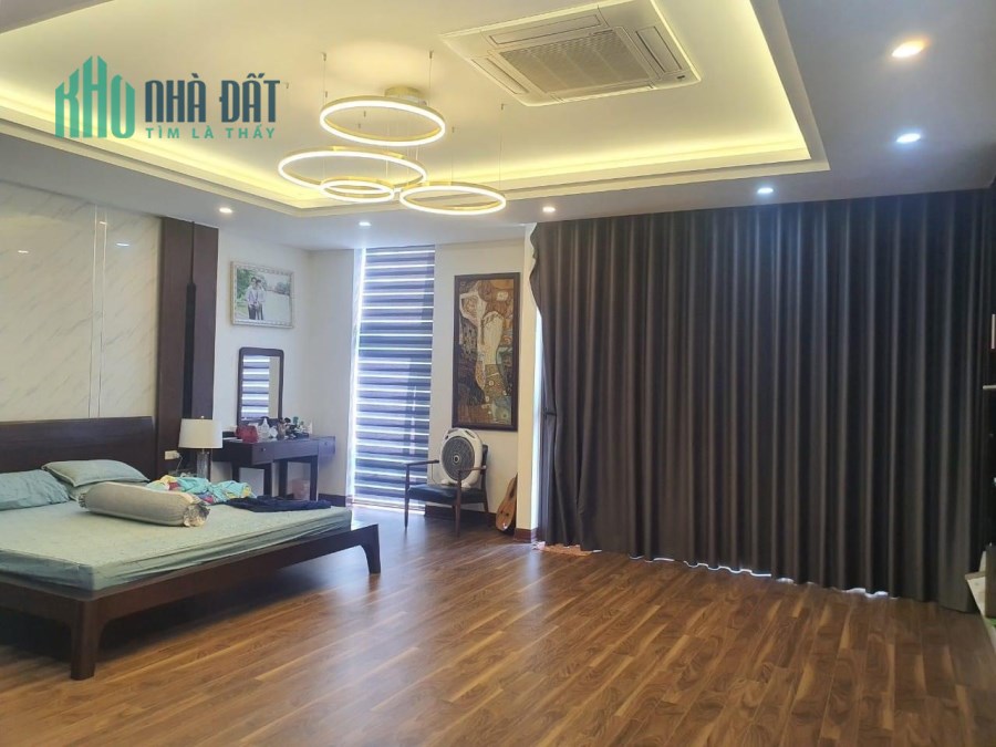 Vỡ nợ bán gấp Biệt thự Imperia Garden 200m2 5 tầng full nội thất thang máy chỉ 45 tỷ