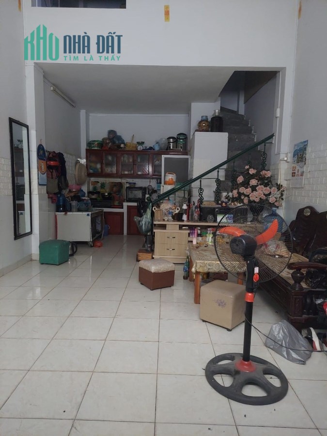 BÁN ĐẤT tặng NHÀ Ngõ 2 Quang Trung Ô TÔ VÀO NHÀ mặt tiền 4.2m, chỉ 4,1 tỷ. LH Công NHÀ TO 0931706698