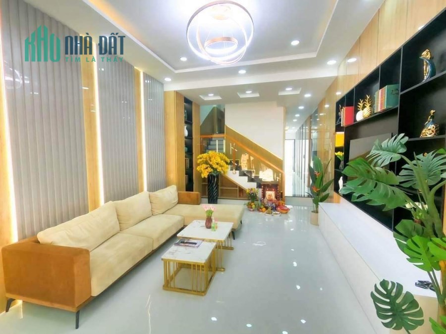 CÀN BÁN BIỆT THỰ SÂN VƯỜN- NGANG KHỦNG BỀ THẾ  20M2- GỒM CĂN BIỆT THỰ VÀ 23 PHÒNG TRỌ CHO THUÊ- THU