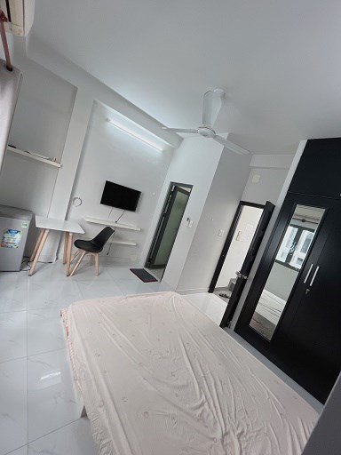Cho thuê Căn hộ dịch vụ Q3 : 995 Hoàng Sa- P.11- Q3
