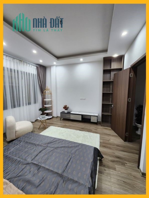 Nhân Hòa gần Ô Tô Full Nội Thất, DT42m2 x 4 tầng, MT 4.5m, giá 5.4 tỷ.