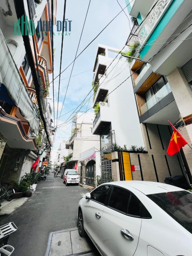 Nhà Đẹp Lê Văn Sỹ 47m2 Chỉ 5.7 Tỷ P13 Phú Nhuận.
