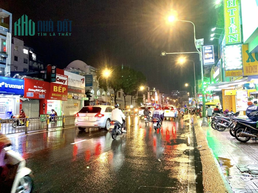 Bán nhanh trong tuần nhà mặt tiền Lý Thái Tổ Phường 2 Quận 10, 5 tầng chỉ 10.5 tỷ