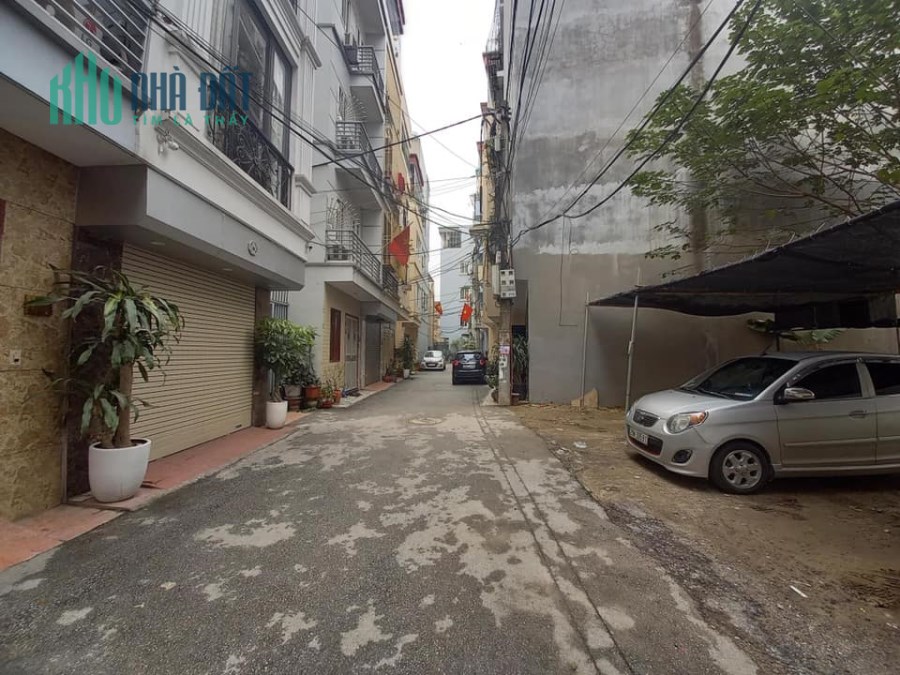 Bán Mảnh Đất Phường Phúc Lợi, Ôtô Đỗ Cửa, 10m Ôtô Tránh, 75m2, MT 4m, Nhỉnh 2,9 Tỷ.