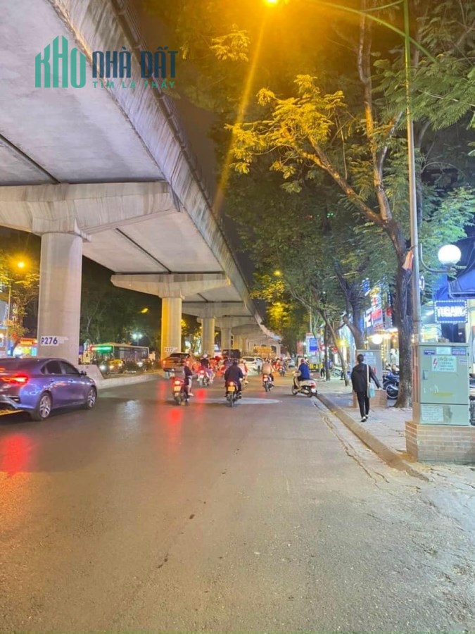 LÔ GÓC - MẢNH ĐẤT NÉT CĂNG - FULL THỔ CƯ - Mặt Phố Xuân Thuỷ, Quận Cầu Giấy. CẦN BÁN GẤP.