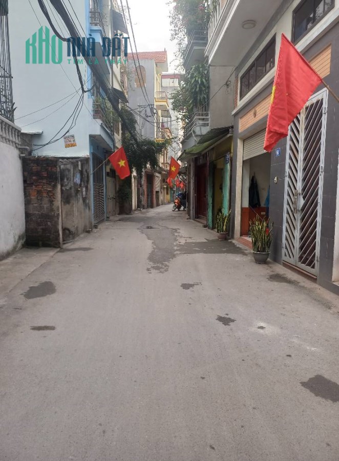 TRẦN PHÚ- TRUNG TÂM QUẬN HÀ ĐÔNG
NHÀ MƠÍ ĐÓN TẾT 55M 5T GIA NHỈNH 5 TỶ