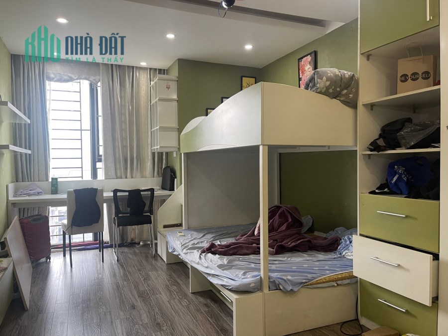 Bán căn 2 ngủ Golden Land 275 Nguyễn Trãi FULL nội thất, nhà đẹp về ở ngay chỉ 4xxx tỷ