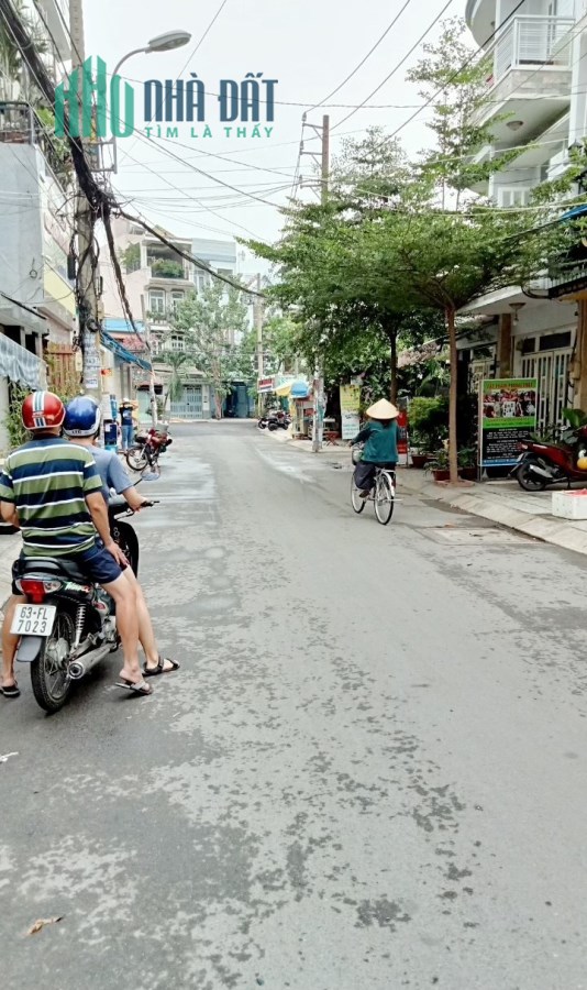 Bán Đất Mặt Tiền Trần Bá Giao Gò Vấp 71m2 giá 8 tỷ 4 tiện xây mới thương lượng