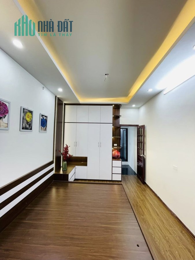 Bán nhà phố Đại La, Quận Hai Bà Trưng, Hà Nội, 32 m², giá 3.52 tỷ, tặng full nội thất, ngõ thông,