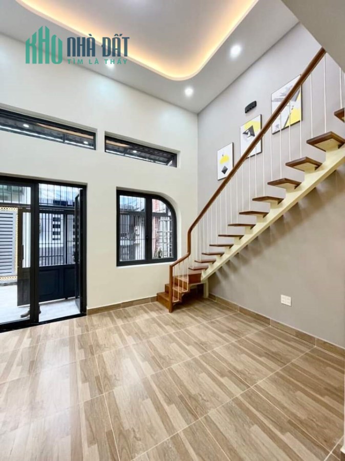 NHÀ ĐẸP Ở NGAY - HXH - GIÁP GV- THẠNH LỘC Q12- 33M2- 3PN- CHỈ 2,85TỶ