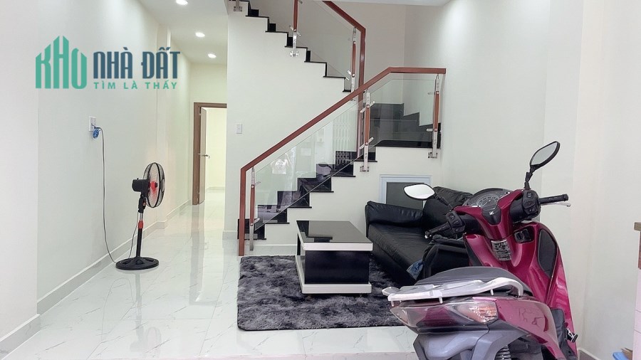 Nhà đẹp lung linh Trần Văn Quang Tân Bình, 52m2 4x13m Giá sốc chỉ 5.4 tỷ TL.