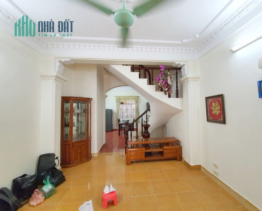 Nhà Định Công 40m  Ngõ thông Ô tô kinh doanh Nở hậu Giá mềm