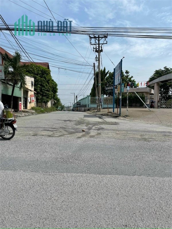 bán lô đất đẹp cách đg 768 50m. full thổ cư.  gần nhiều KCN, CCN,  giá bán ngộp rẻ hơn thị trường