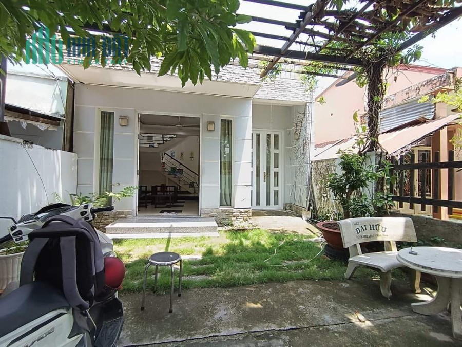 bán nhà vườn 5,2 * 25 mét, ô tô tránh, khu dân cư ven sông thoáng mát