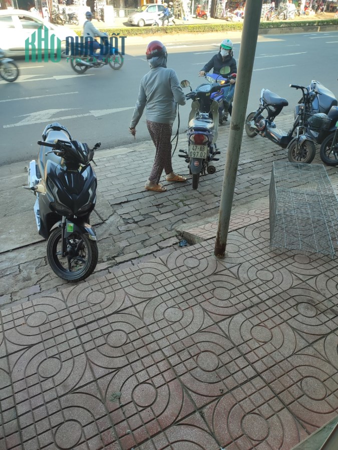 Cần sang quán gấp 515 Lê Duẩn TP Buôn Ma Thuột