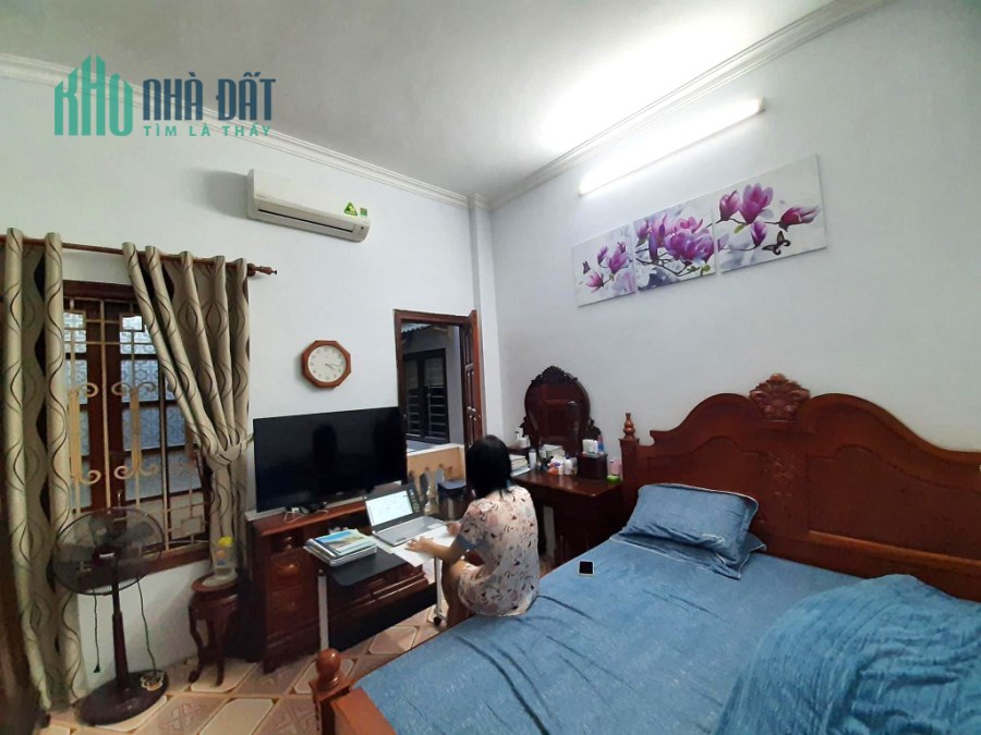 Bán nhà 101m2 Đường số 40  Linh Đông Thủ Đức Thu Nhập 120tr năm.