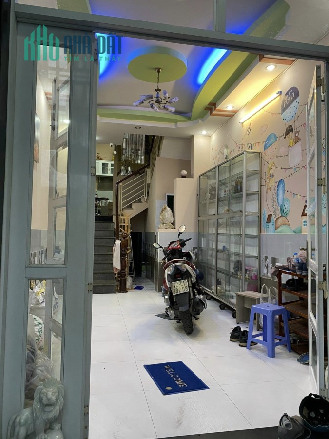Bán Nhà Nguyễn Sơn - Gần Trường Việt Mỹ - 58m2 - Chỉ Nhỉnh 4 Tỷ