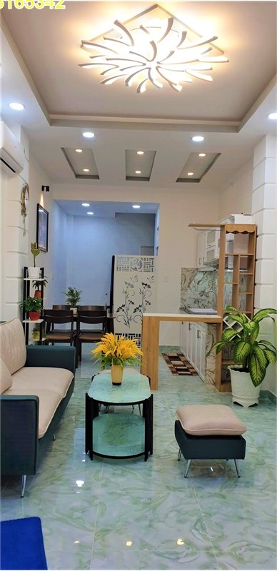 Bán Nhà Đường Nguyễn Văn Trỗi 4 Tầng 3PN Full Nội Thất Dưới 6 Tỷ..