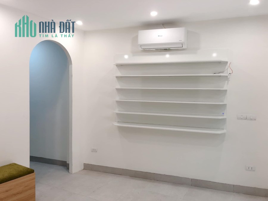 Bán nhà ngõ Xã Đàn, Đống Đa ô tô đỗ cửa, kinh doanh 26.3m, 5 tầng giá 4.66 tỷ