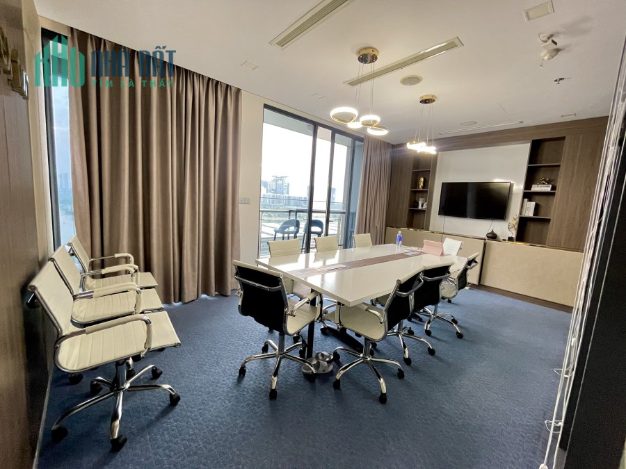 CẦN SHARE LẠI 2 VĂN PHÒNG FULL NỘI THẤT TRUNG TÂM PHƯỜNG BẾN NGHÉ QUẬN 1 KHU VINHOMES BASON