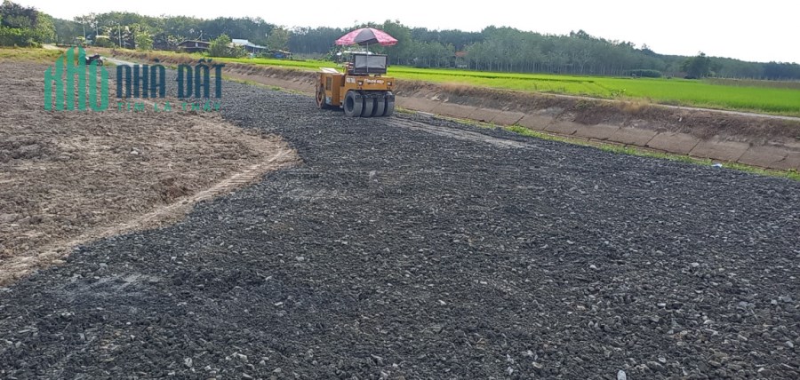 Chính chủ cần bán đất thổ cư mặt tiền kênh N23 Phú Mỹ Hưng, Củ Chi
